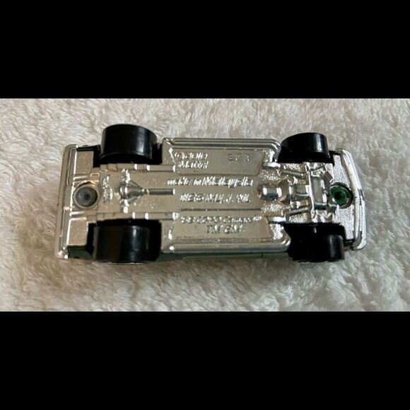 HOTWHEELS GREEN '68 1968 COPO CHEVROLET CAMARO - MADE IN MALAYSIA. - Picture 8 of 9